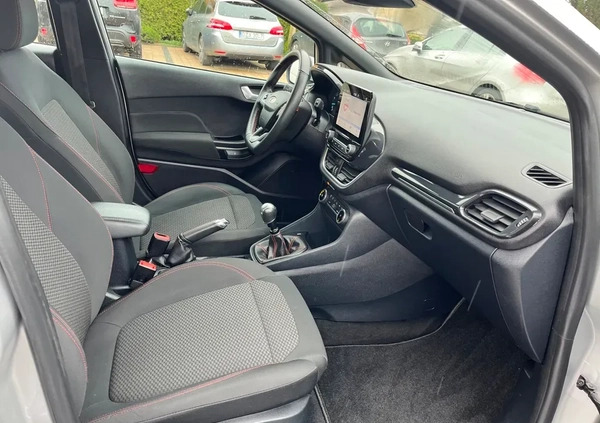 Ford Fiesta cena 53800 przebieg: 57000, rok produkcji 2021 z Mrozy małe 191